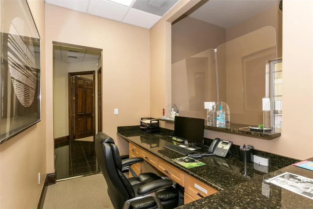 5531 N University Drive Coral Springs FL 33067