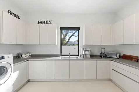2103 Bayview Drive Fort Lauderdale FL 33305