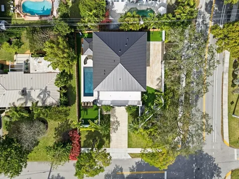 2103 Bayview Drive Fort Lauderdale FL 33305