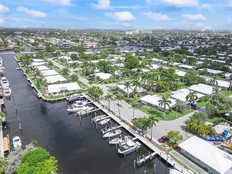 1431 S Ocean Boulevard Lauderdale By The Sea FL 33062