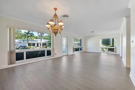 1431 S Ocean Boulevard Lauderdale By The Sea FL 33062