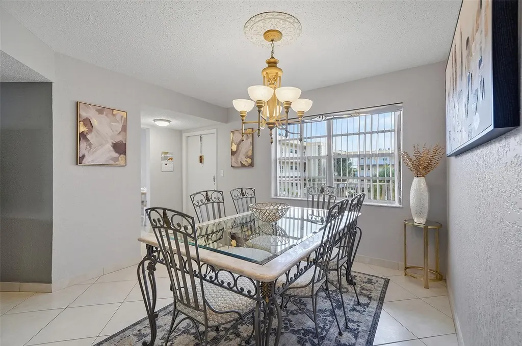 3990 NW 42nd Avenue Lauderdale Lakes FL 33319