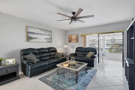 3990 NW 42nd Avenue Lauderdale Lakes FL 33319