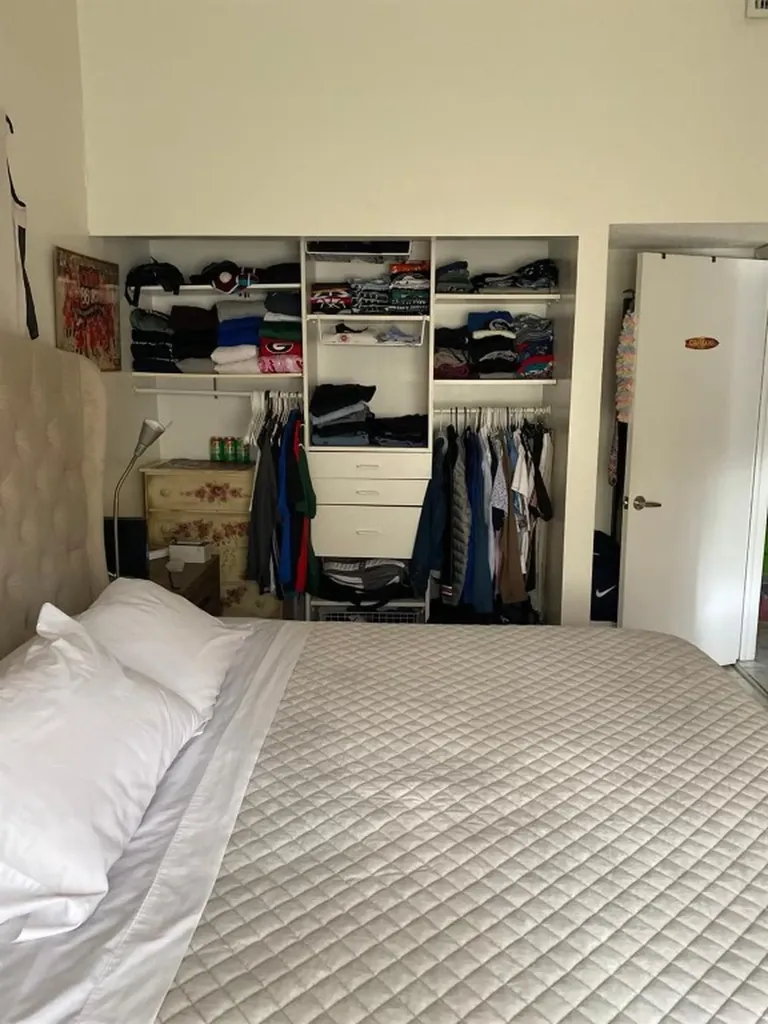 2645 NE 164th Street North Miami Beach FL 33160