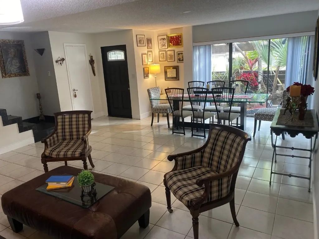 2645 NE 164th Street North Miami Beach FL 33160