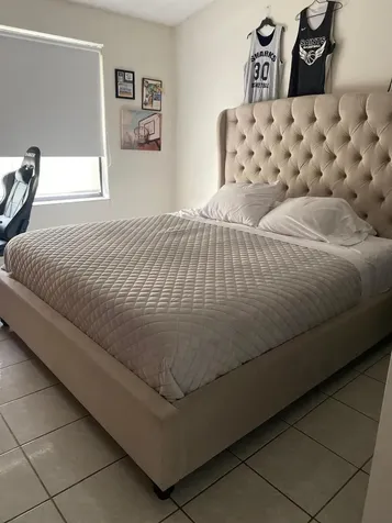 2645 NE 164th Street North Miami Beach FL 33160