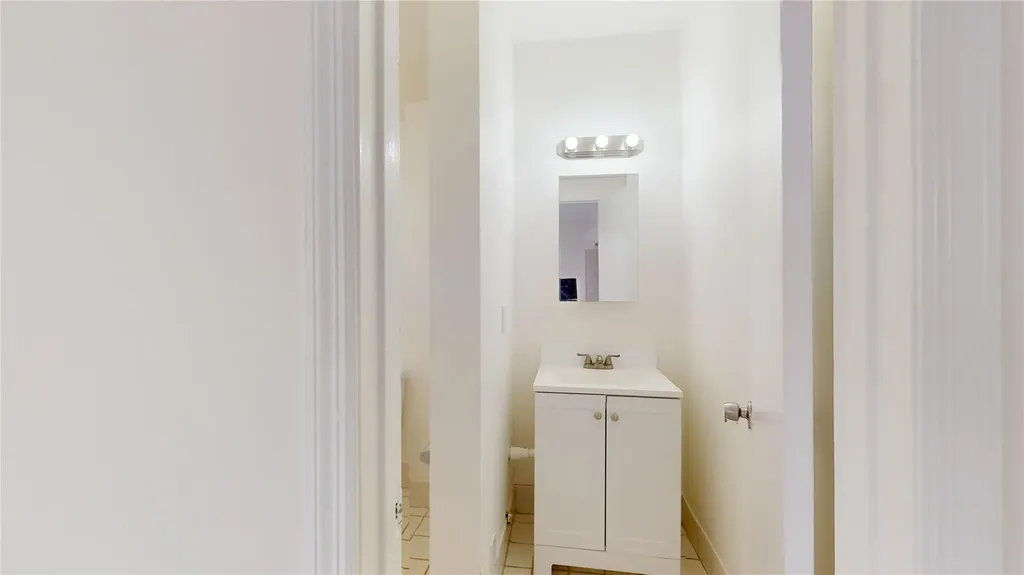 828 Pennsylvania Avenue Miami Beach FL 33139