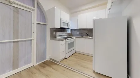 828 Pennsylvania Avenue Miami Beach FL 33139