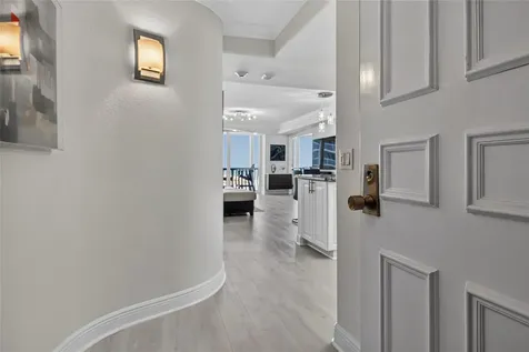 2200 S Ocean Lane Fort Lauderdale FL 33316