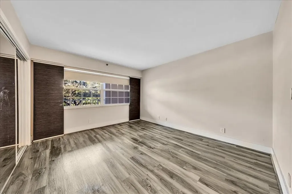 3520 Oaks Way Pompano Beach FL 33069