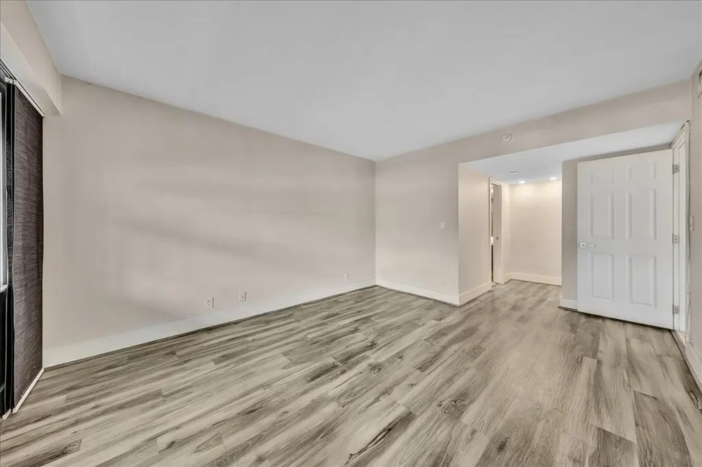 3520 Oaks Way Pompano Beach FL 33069