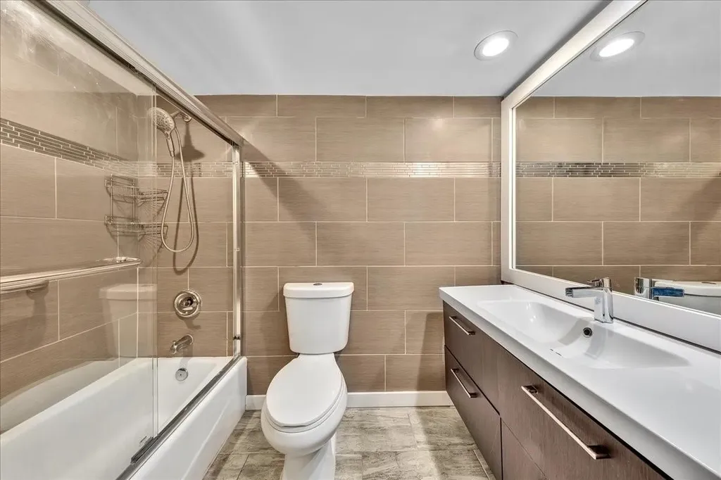 3520 Oaks Way Pompano Beach FL 33069