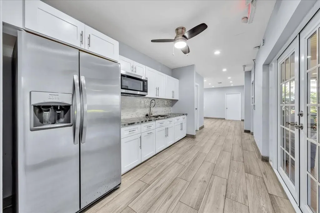 3520 Oaks Way Pompano Beach FL 33069