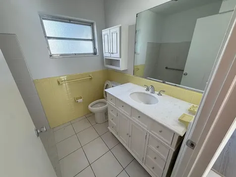 6805 NW 75th Drive Tamarac FL 33321