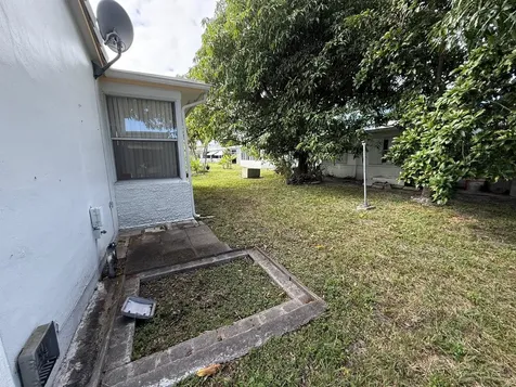 6805 NW 75th Drive Tamarac FL 33321