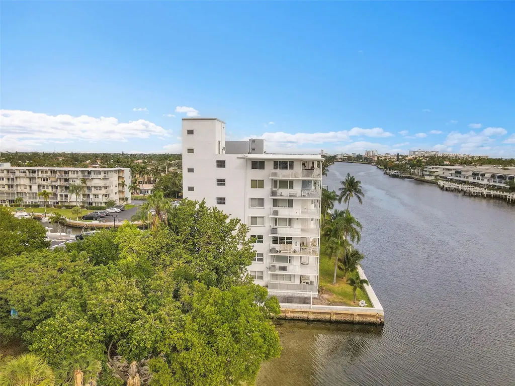 1536 SE 15th Court Deerfield Beach FL 33441