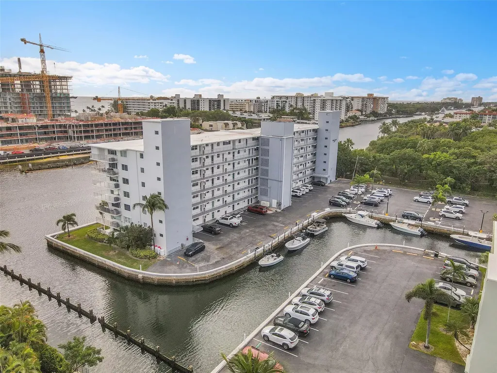 1536 SE 15th Court Deerfield Beach FL 33441
