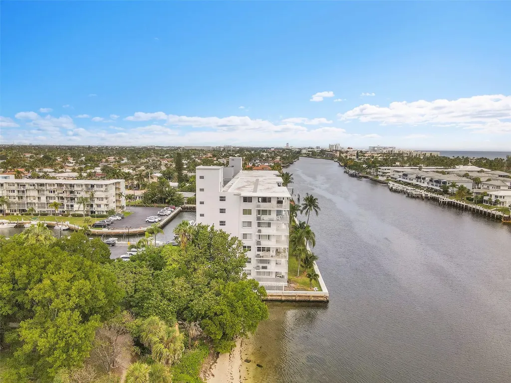 1536 SE 15th Court Deerfield Beach FL 33441