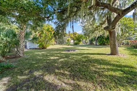 9670 Mockingbird Micco FL 32976