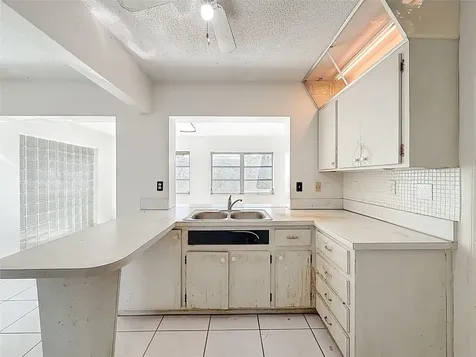 8310 NW 59th Court Tamarac FL 33321