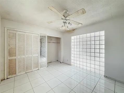8310 NW 59th Court Tamarac FL 33321