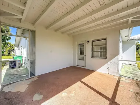 8310 NW 59th Court Tamarac FL 33321