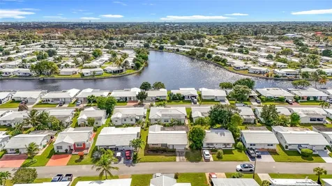 8310 NW 59th Court Tamarac FL 33321