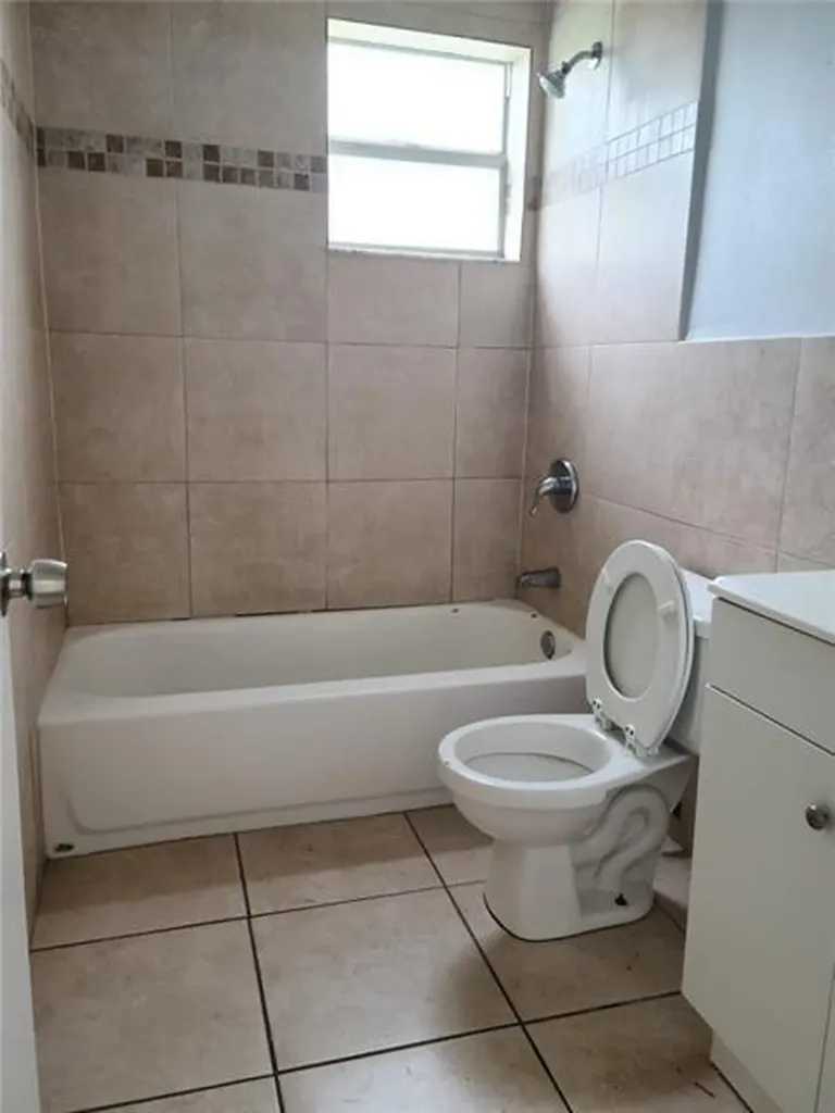 736 NW 2nd Avenue Fort Lauderdale FL 33311