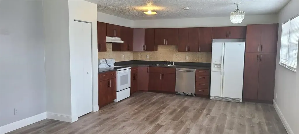 736 NW 2nd Avenue Fort Lauderdale FL 33311