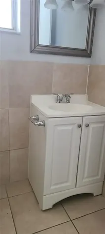 736 NW 2nd Avenue Fort Lauderdale FL 33311