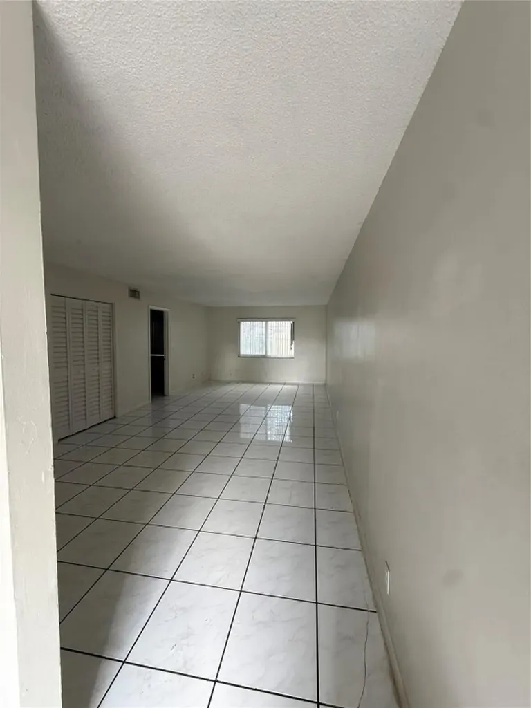 10201 NW 35th Street Coral Springs FL 33065