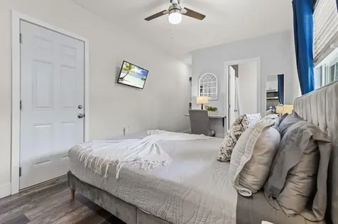 6375 SW 29th Street Miami FL 33155