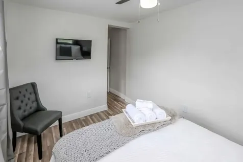 6375 SW 29th Street Miami FL 33155