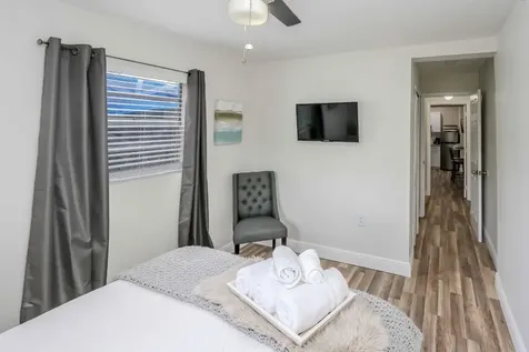 6375 SW 29th Street Miami FL 33155