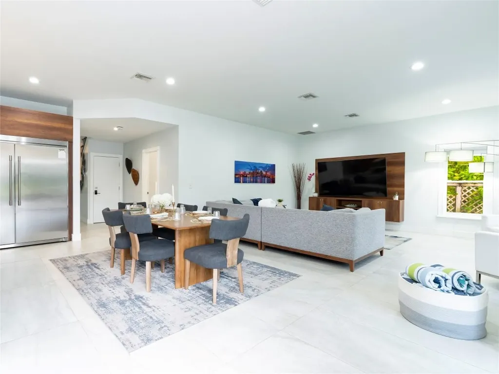 2615 E Las Olas Boulevard Fort Lauderdale FL 33301