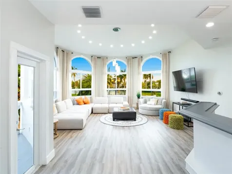 2615 E Las Olas Boulevard Fort Lauderdale FL 33301