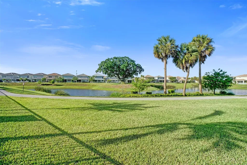 5068 Greenway Drive Hollywood FL 33021