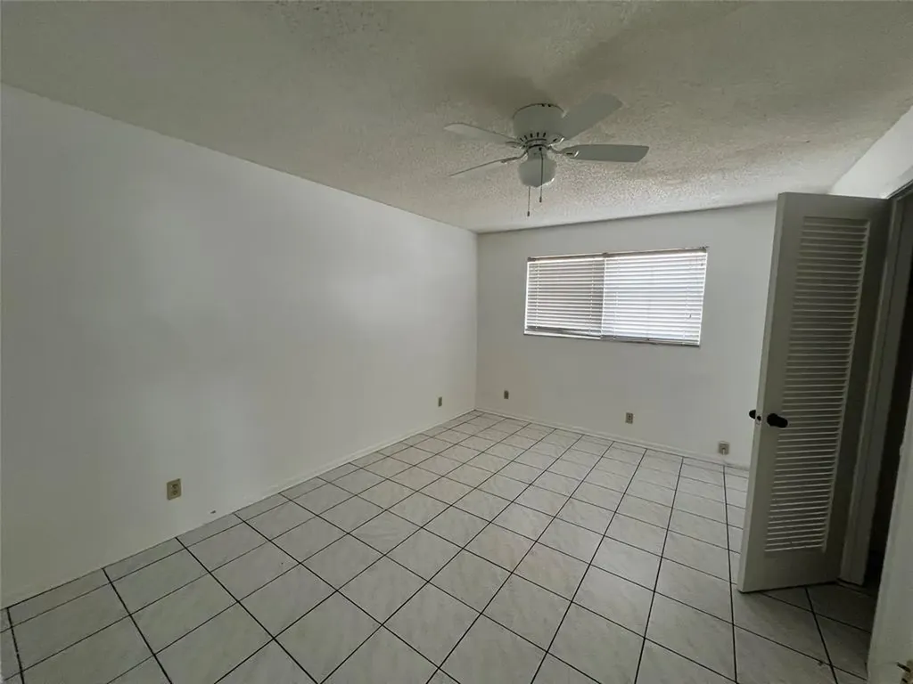230 SW 1st Street Pompano Beach FL 33060