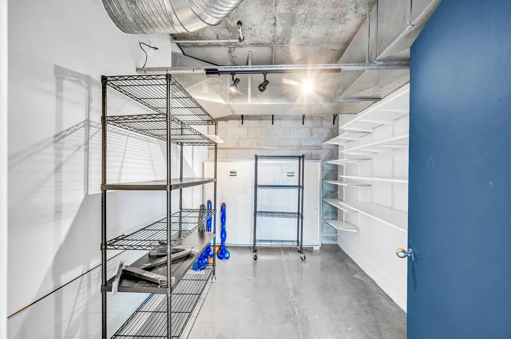 445 N Andrews Avenue Fort Lauderdale FL 33301