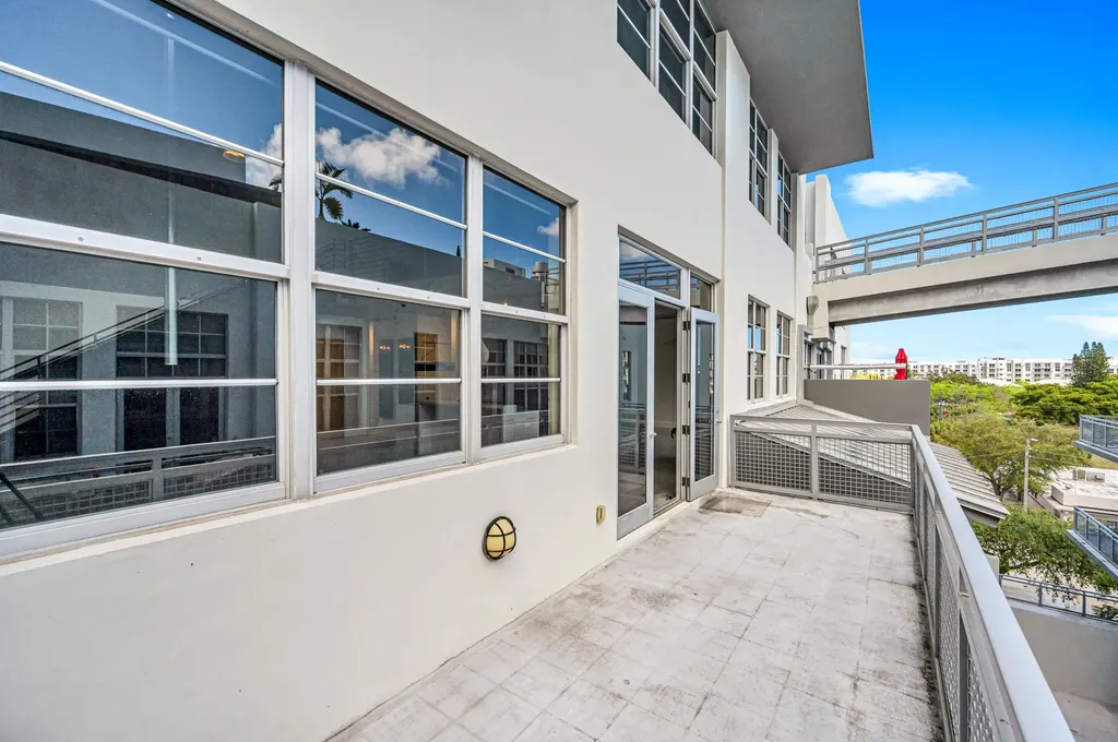 445 N Andrews Avenue Fort Lauderdale FL 33301