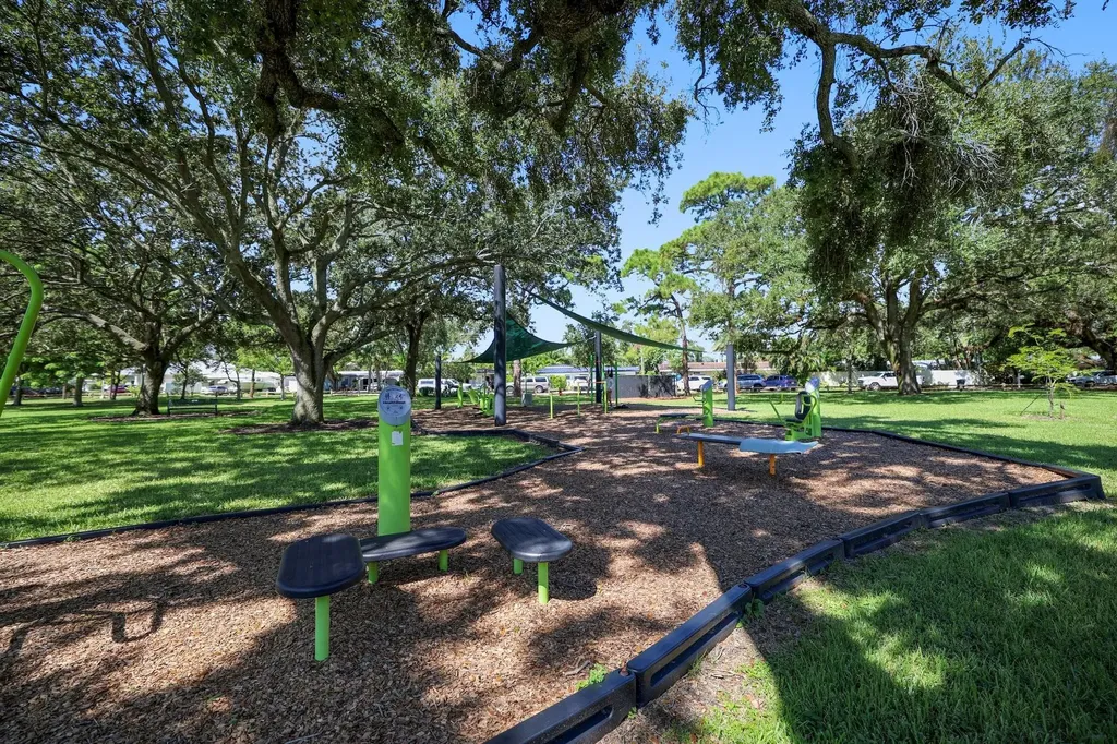 1300 SW 19th Avenue Fort Lauderdale FL 33312
