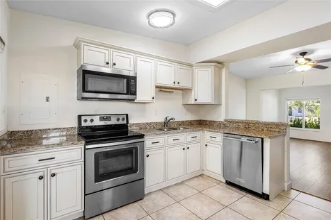1300 SW 19th Avenue Fort Lauderdale FL 33312