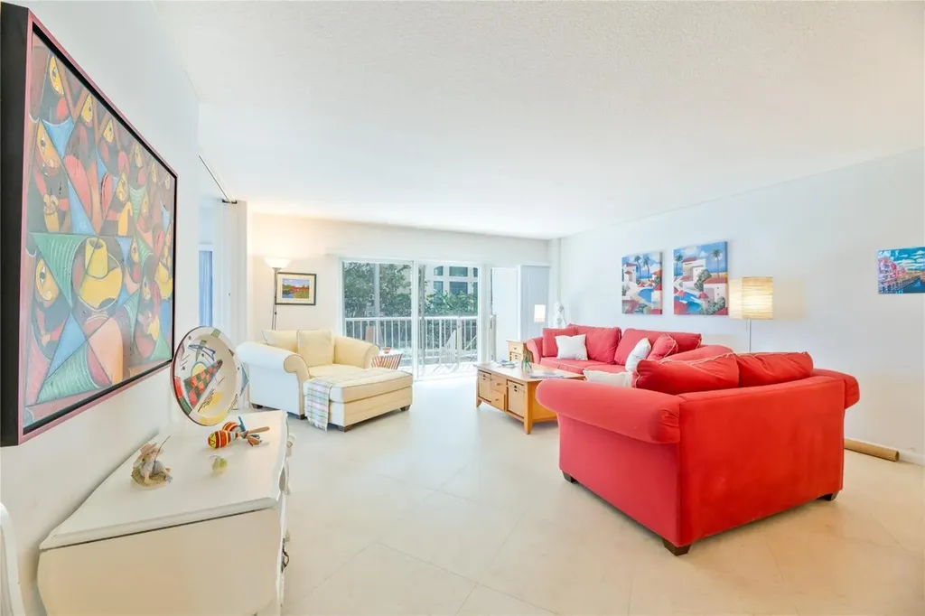 1021 Hillsboro Mile Hillsboro Beach FL 33062