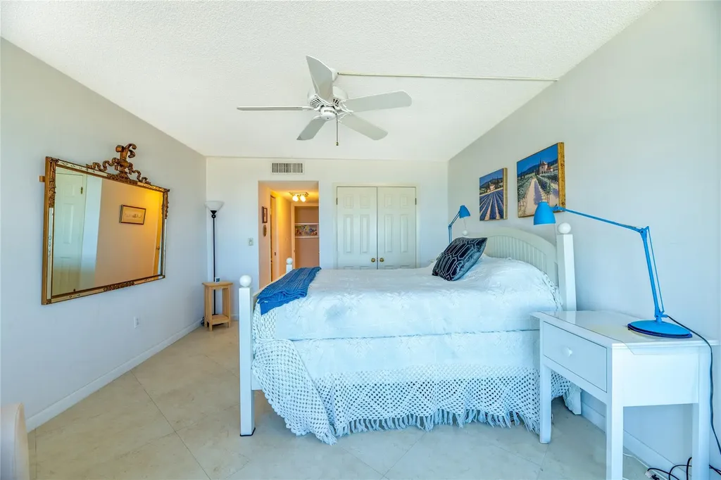 1021 Hillsboro Mile Hillsboro Beach FL 33062