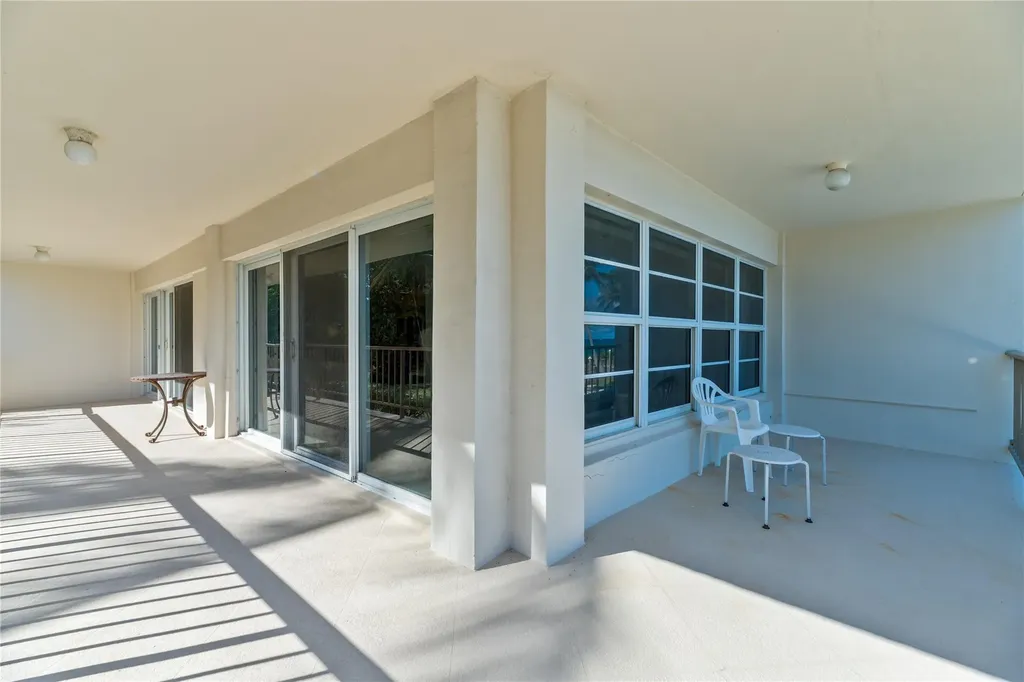 1021 Hillsboro Mile Hillsboro Beach FL 33062
