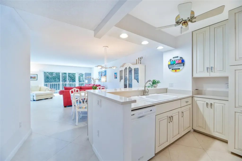 1021 Hillsboro Mile Hillsboro Beach FL 33062