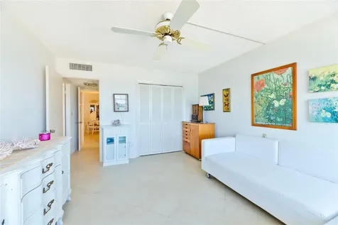 1021 Hillsboro Mile Hillsboro Beach FL 33062