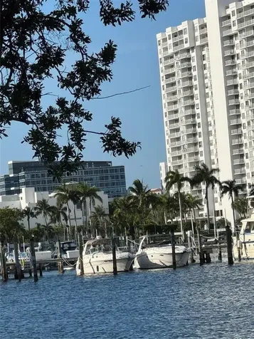 2859 Leonard Drive Aventura FL 33160