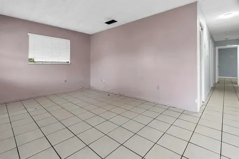2826-2828 SW 32nd Court Miami FL 33133
