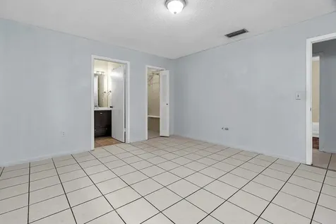 2826-2828 SW 32nd Court Miami FL 33133